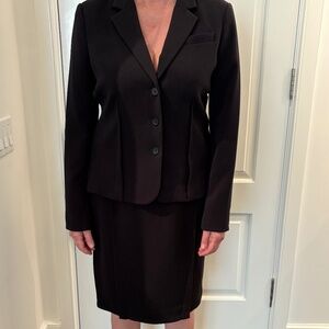MICHAEL KORS Classic Black Suit